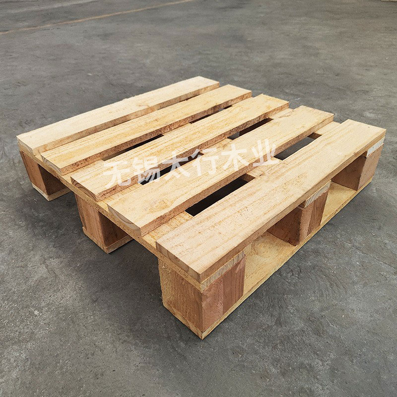 實(shí)木托盤.jpg 實(shí)木托盤.jpg